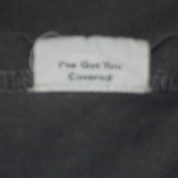 Cheekys V-neck Tee - Picture 3 of 3